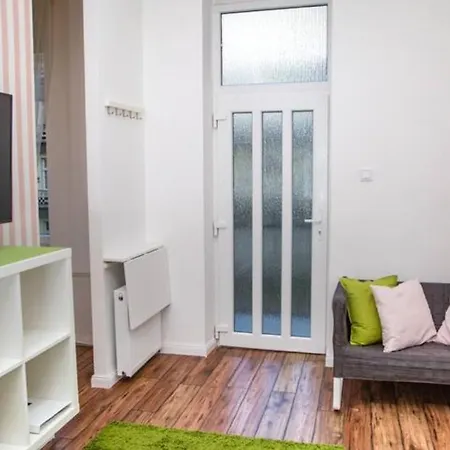 Hi-bp Design In The Heart Of Apartment