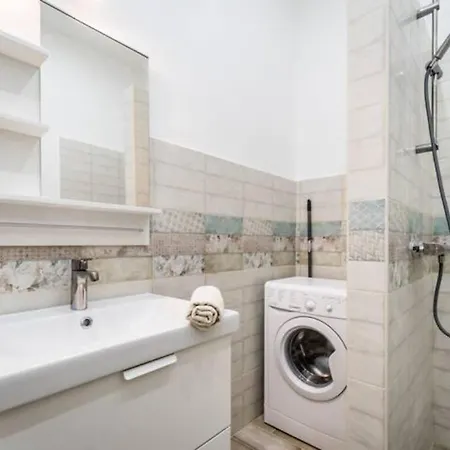 Hi-bp Design In The Heart Of Apartment Budapest